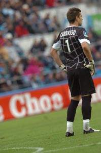 Le gardien marseillais C&eacute;dric Carrasso a d&eacute;fendu avec brio la cage de l'OM durant la suspension de Fabien Barthez